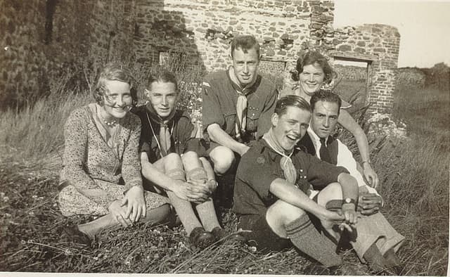 1930_Llanon_Camp_1